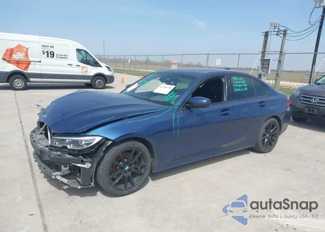 2022 BMW 330I z USA, uszkodzony, nr VIN 3MW5R1J06N8C32399